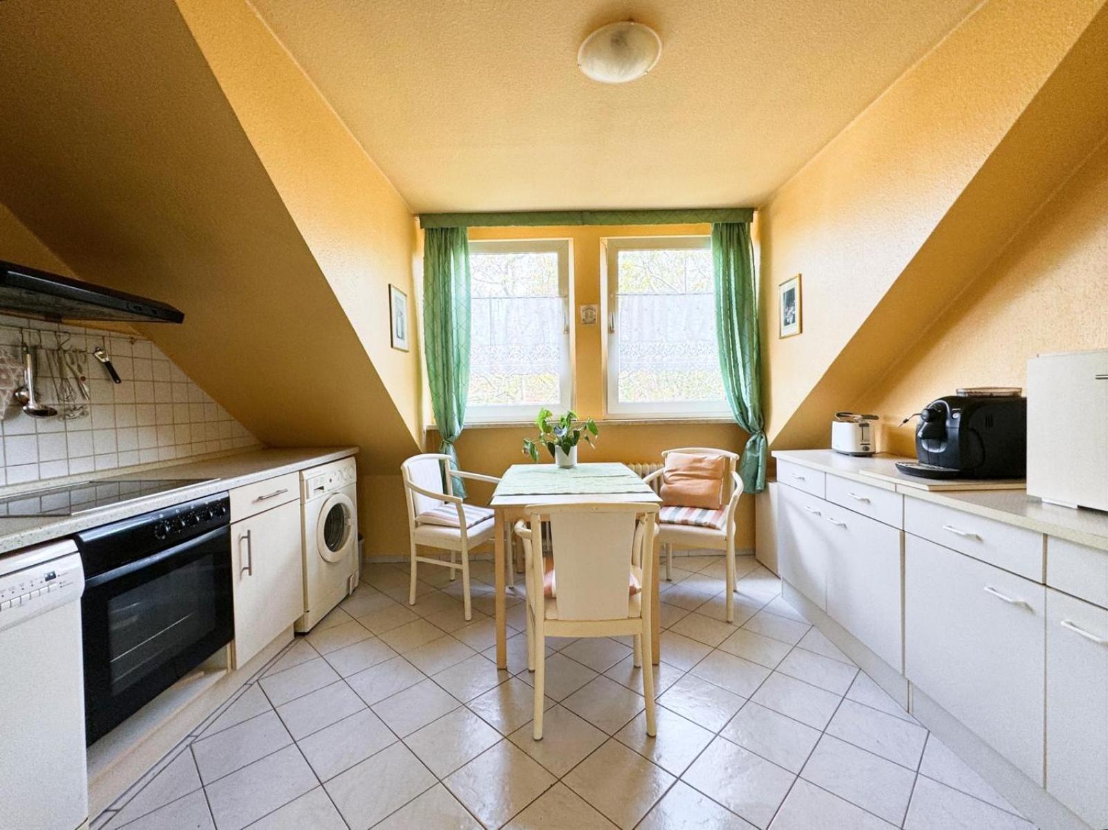 Gepflegte 3 Zimmer Wohnung! Hanôver Exterior foto